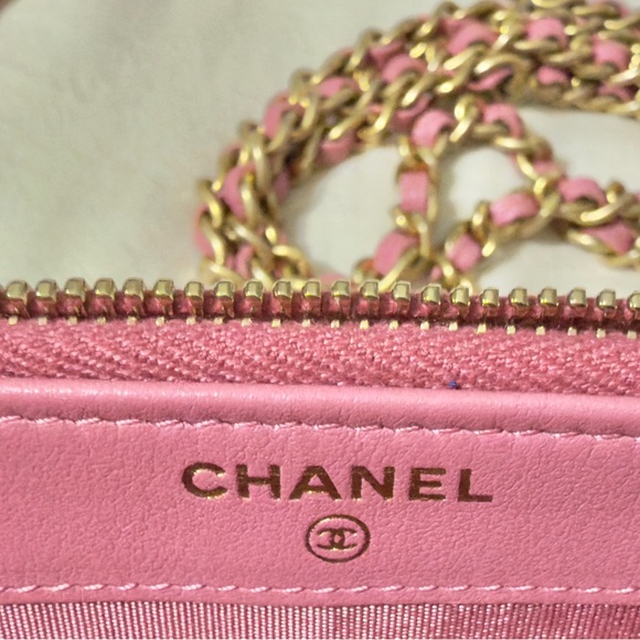 Authentic CHANEL WOC – Rose Pink Caviar w/ Phone Slot - Picture 4 of 16